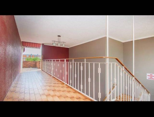 2 BEDROOM APARTMENT FOR SALE IN FLORIDA